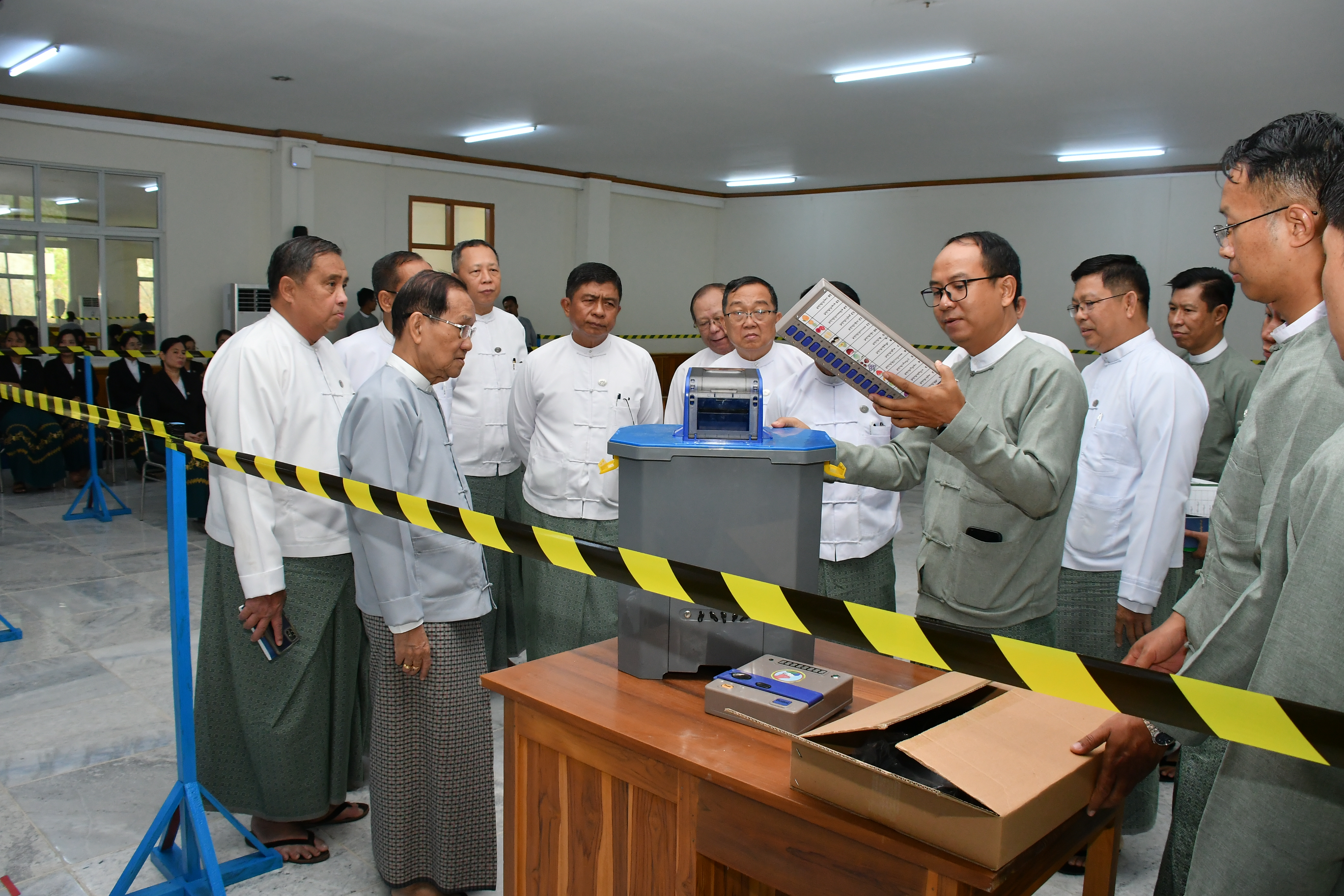 လွတ်လပ်၍တရားမျှတသောရွေးကောက်ပွဲဆီသို့
