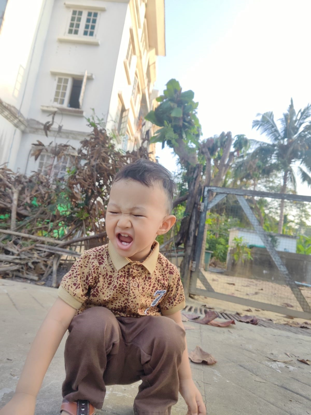 Terrible Two ကို ဘယ်လိုကိုင်တွယ်မလဲ