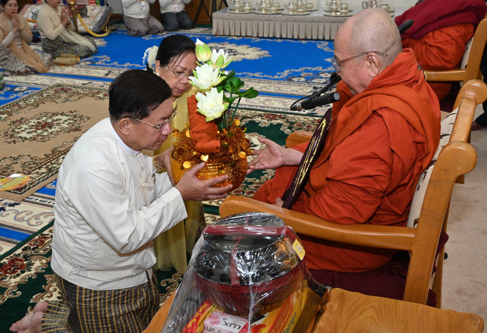 ၂၀၂၄ ခုနှစ် မာရဝိဇယကျောင်းတော် ကထိန်သင်္ကန်းဆက်ကပ်လှူဒါန်းပွဲ အခမ်းအနားကျင်းပ