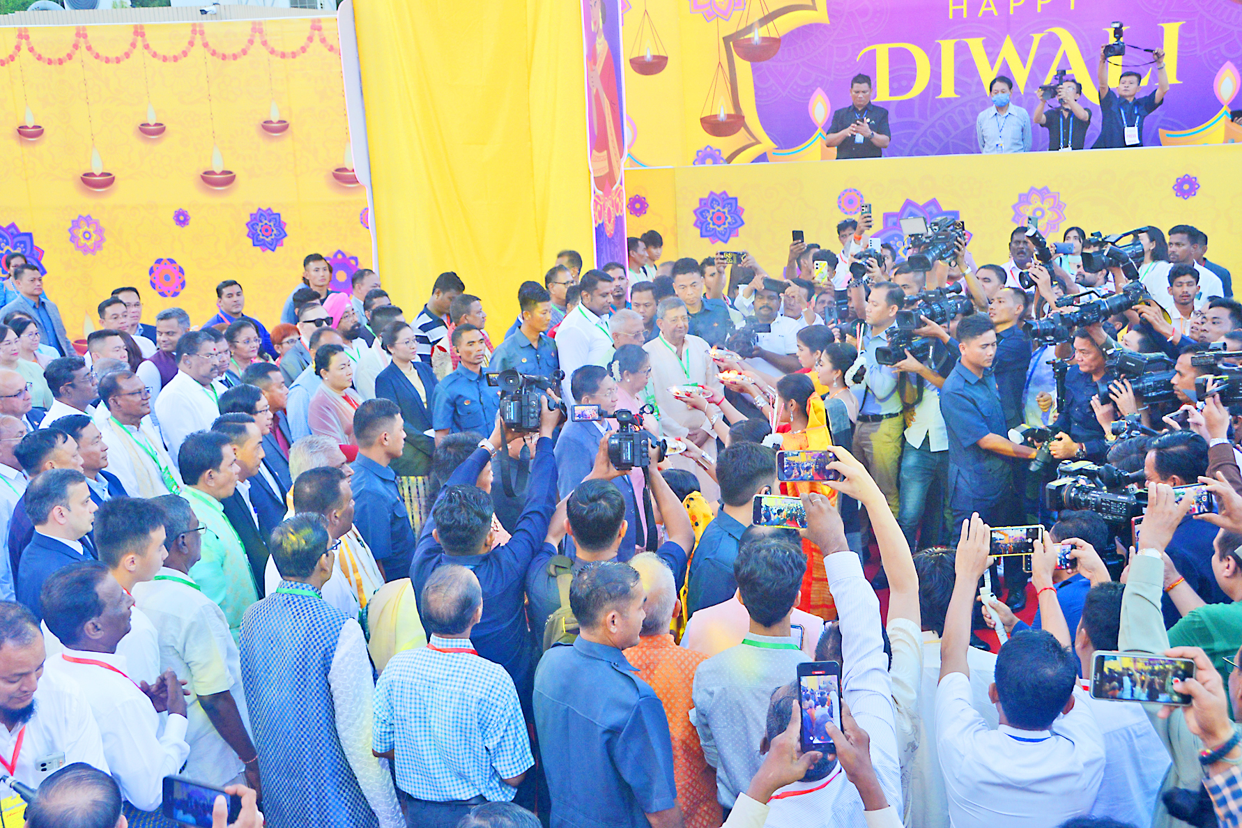 Chairman of State Administration Council Prime Minister Senior General Min Aung Hlaing graces Deepawali Festival