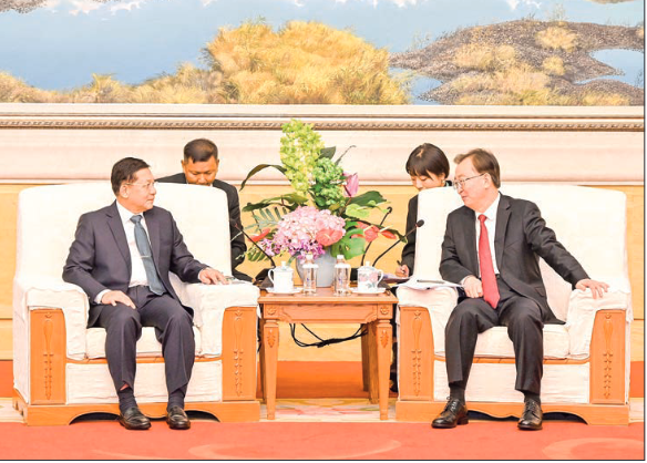 SAC Chair PM Senior General Min Aung Hlaing, Chinese Yunnan Province leader meet to strengthen bilateral ties