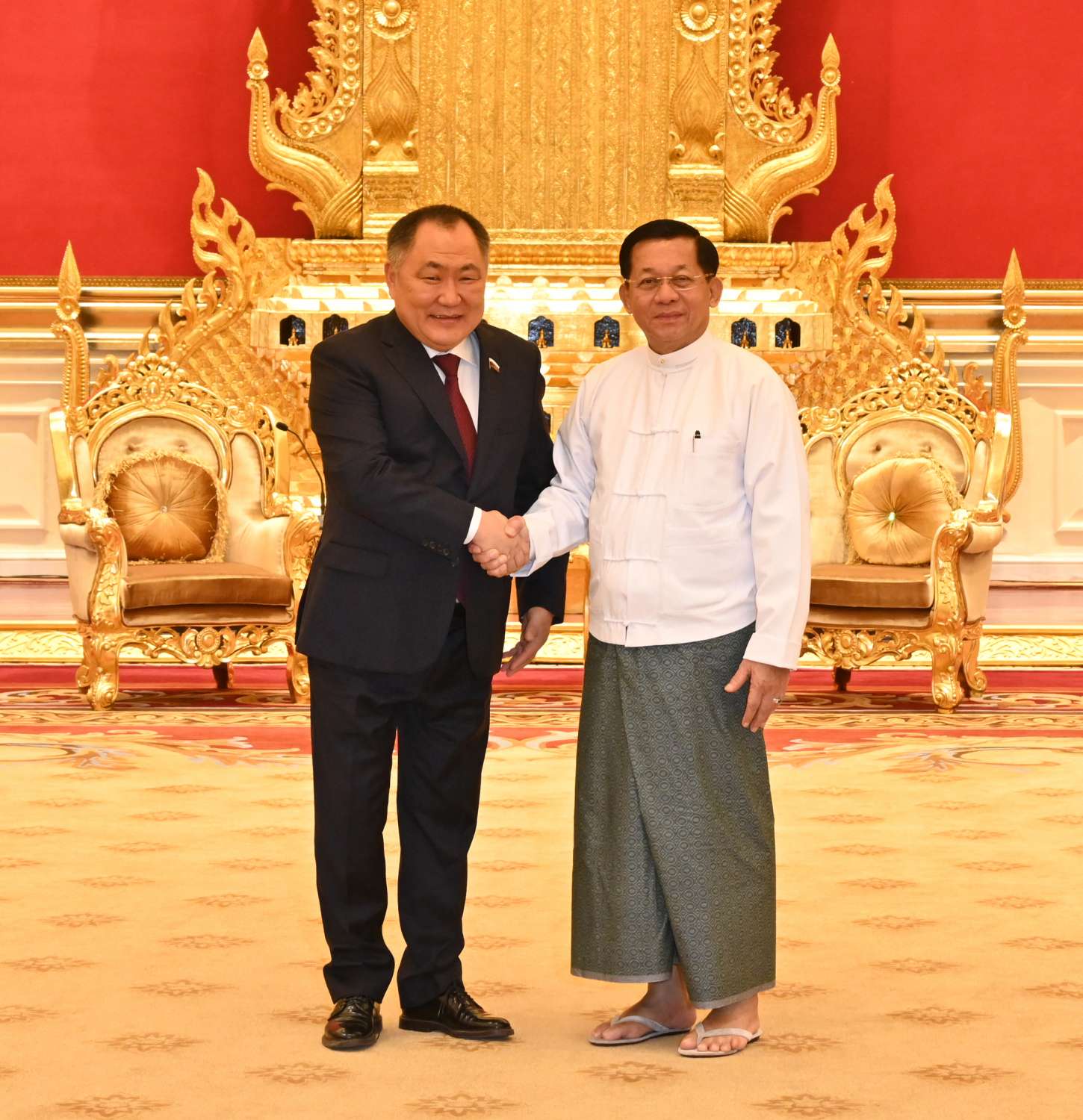 SAC Chair PM Senior General Min Aung Hlaing receives Russian State Duma Deputy Chairman