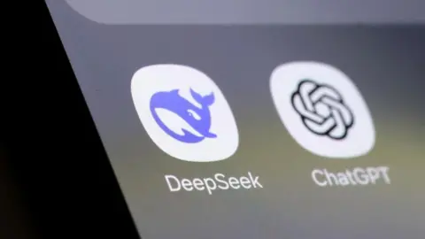 တရုတ်နိုင်ငံထုတ် DeepSeek အက်ပလီကေးရှင်း ChatGPTထက်ကျော်တက် 