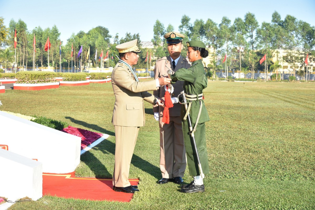 အမျိုးသမီးများ စစ်မှုထမ်းရန်အတွက် အကျုံးဝင်သော်လည်း အမျိုးသမီး ပြည်သူ့စစ်မှုထမ်းများကို ဆင့်ခေါ်ရန်အစီအစဉ် မရှိသေးကြောင်း ဗိုလ်ချုပ်ဇော်မင်းထွန်း ပြောကြား