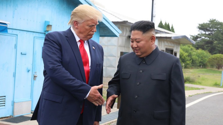 Trump က မြောက်ကိုရီးယားခေါင်းဆောင် Kim နှင့် ဆက်ဆံမှု ပြန်လည်ထူထောင်လို