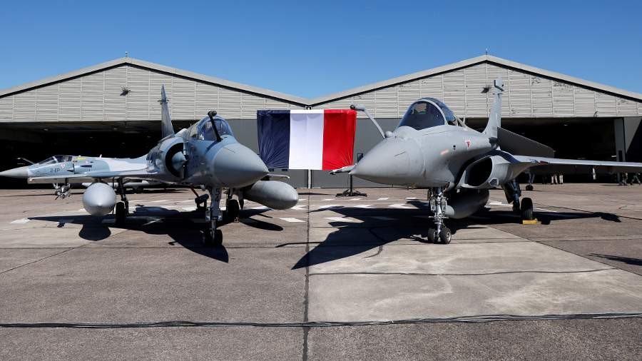 France to deploy nuclear-armed planes to German border