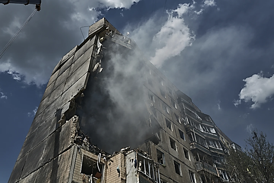 Russian missile strike on Zelenskyy's hometown kills three