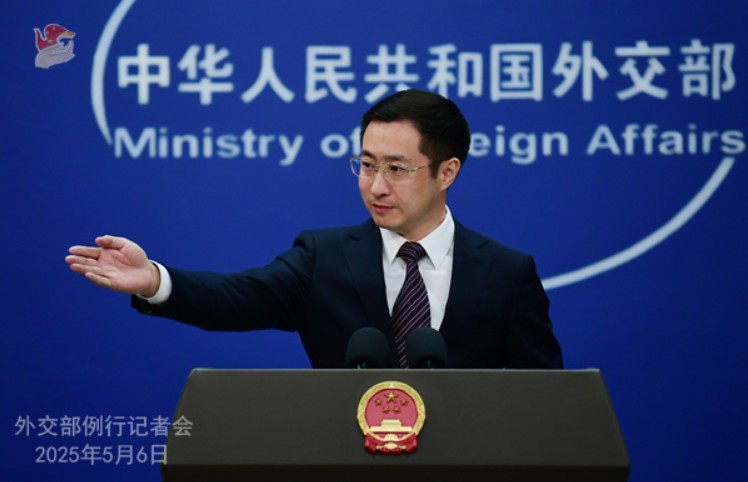 တရုတ်နိုင်ငံနှင့် ဥရောပပါလီမန်တို့က အပြန်အလှန် ကူးလူးဖလှယ်မှုဆိုင်ရာ ကန့်သတ်ချက်များကို တစ်ပြိုင်နက်တည်း ဘက်စုံရုပ်သိမ်းရန် ဆုံးဖြတ်ခဲ့ကြကြောင်း တရုတ်နိုင်ငံ နိုင်ငံခြားရေးဝန်ကြီးဌာနက ဆို