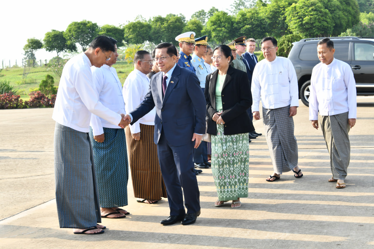 နိုင်ငံတော်စီမံအုပ်ချုပ်ရေးကောင်စီဥက္ကဋ္ဌ နိုင်ငံတော်ဝန်ကြီးချုပ် ဗိုလ်ချုပ်မှူးကြီး မင်းအောင်လှိုင် ဦးဆောင်သည့် မြန်မာအဆင့်မြင့်ကိုယ်စားလှယ်အဖွဲ့ မဟာမျိုးချစ်စစ်ပွဲကြီးအောင်ပွဲ နှစ် (၈ဝ) ပြည့် အထိမ်းအမှတ် စစ်ရေးပြအခမ်းအနားသို့ တက်ရောက်ရန် ရုရှားဖက်ဒရေးရှင်းနိုင်ငံသို့ထွက်ခွာ