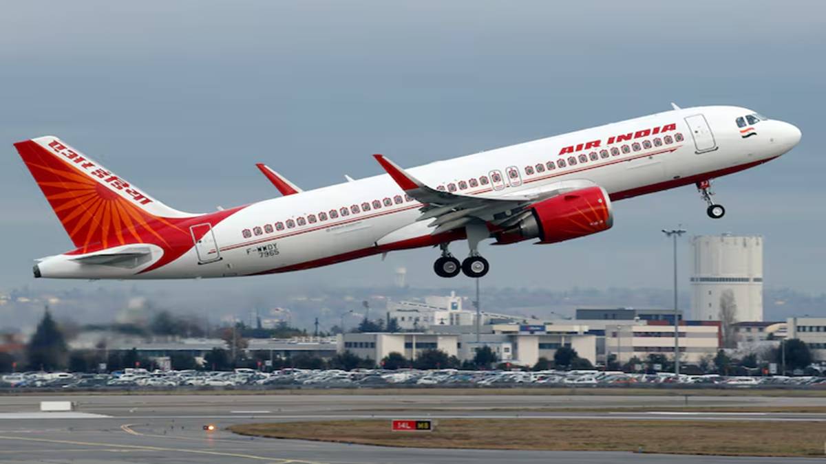 Air India AI 379 လေယာဉ်ပျံသန်းနေစဉ် ဗုံးဖြင့် ခြိမ်းခြောက်ခံရခြင်းကြောင့် ထိုင်းနိုင်ငံတွင် အရေးပေါ်ဆင်းသက်ခဲ့