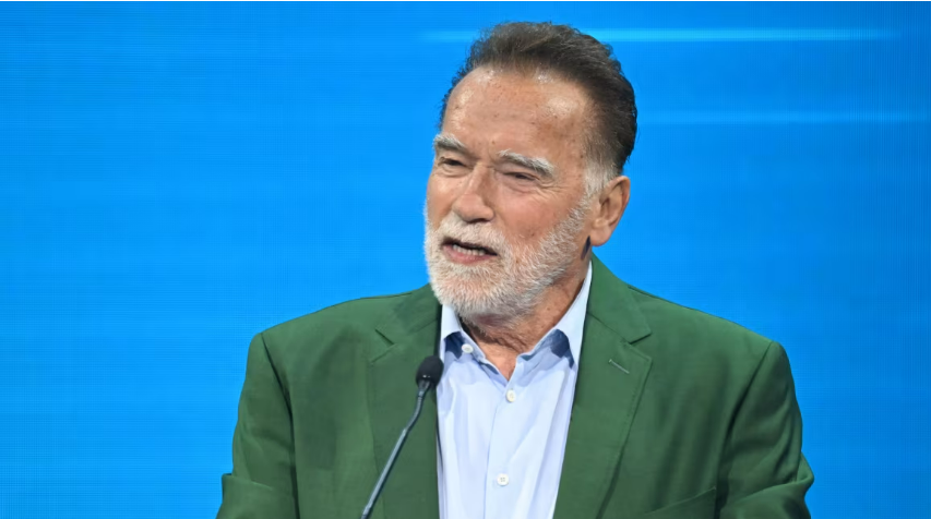 Arnold Schwarzenegger က ရီပတ်ပလီကန်နှင့် ဒီမိုကရက် နှစ်ဖွဲ့စလုံး ကို ICE ဝင်ရောက်စီးနင်းမှုများအတွက် အပြစ်တင်