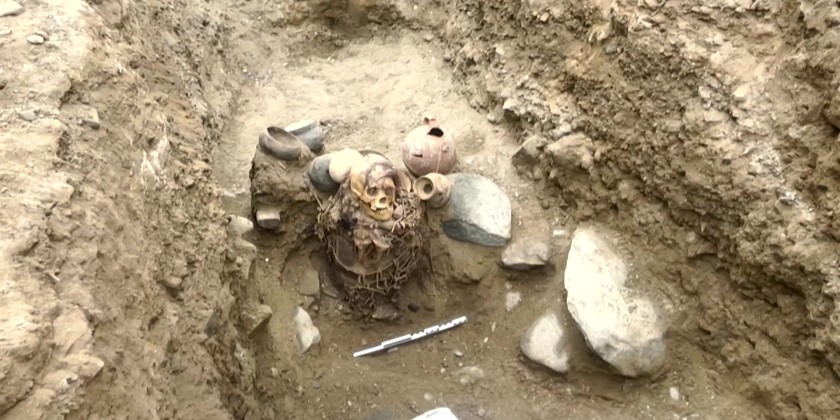 Peru gas workers find thousand-year-old mummy