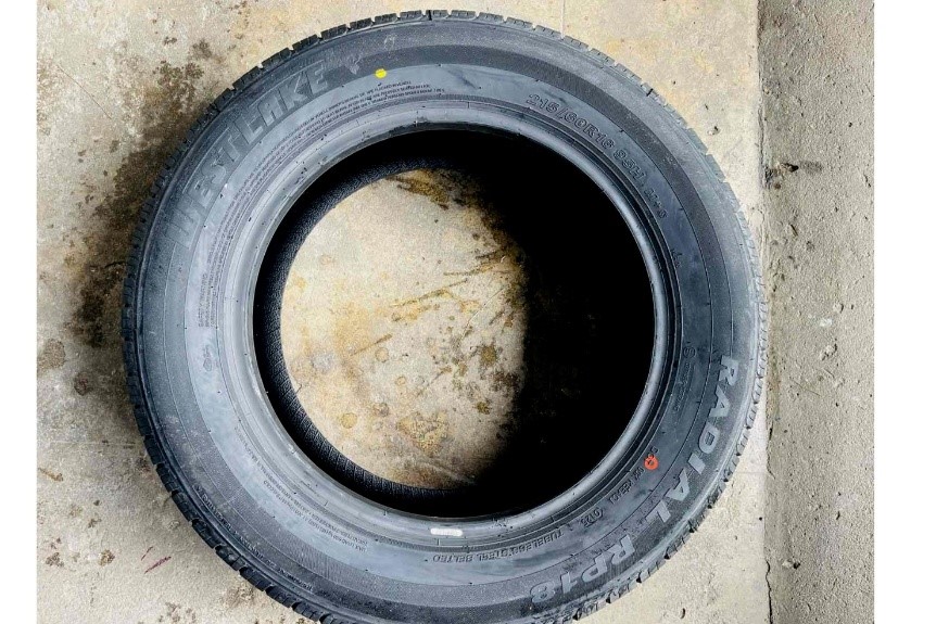 Illegal commercial goods, unregistered vehicles seized