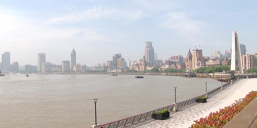 Viet Nam, Shanghai explore cooperation on Fintech, smart cities