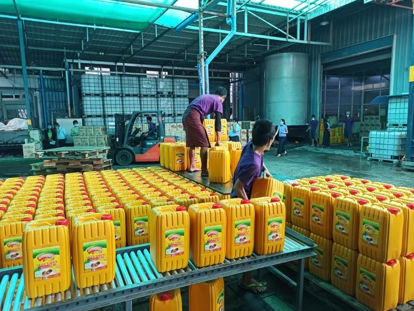 Palm oil reference prices drop to six-month low