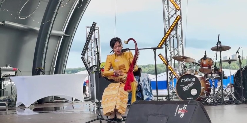 "In Siberia-THERE is!": Myanmar tourism promotion booth attracted to residents