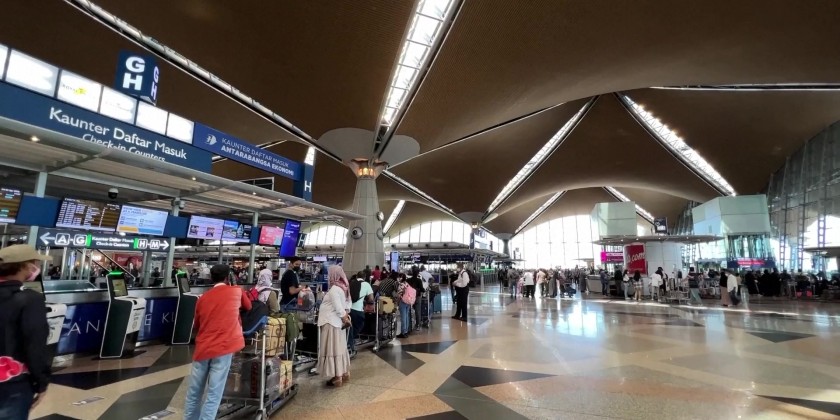 China-Malaysia mutual visa-free agreement comes into force