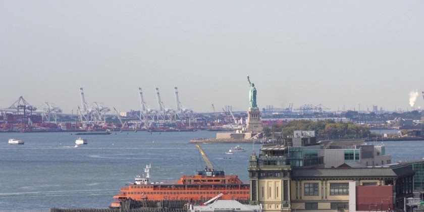 China willing to promote stable trade relations with US