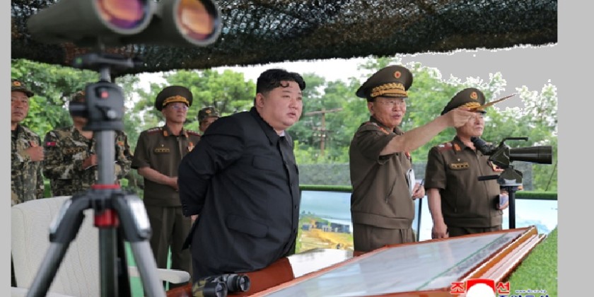 Top DPRK leader oversees artillery firing contest