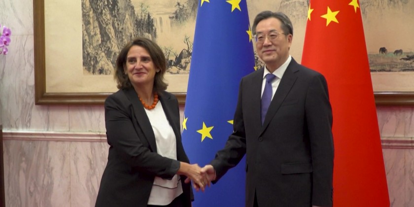 EU and China launch climate dialogue in Beijing, call for 'global action'