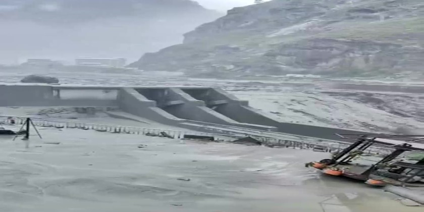 Nepal flood destroys Chinese border bridge