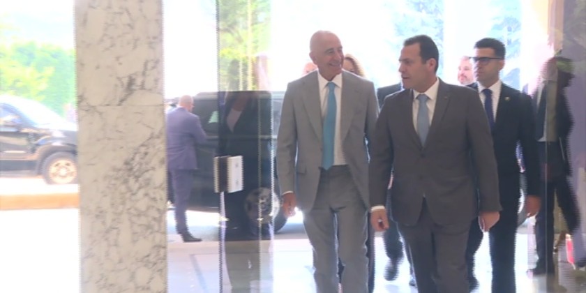 Lebanese President meet US Special Envoy