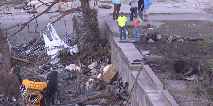 Three die in New Mexico flash floods