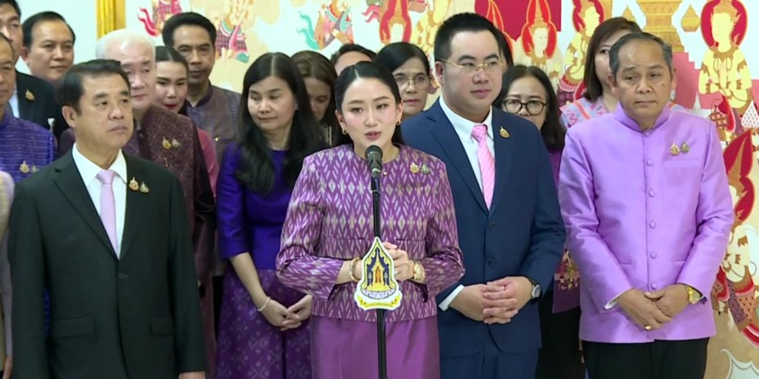 Cabinet Ministers Begin Duties