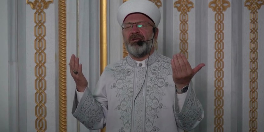 Türkiye prays for an end to wildfires