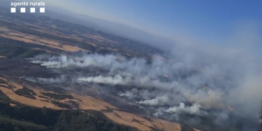 Forest fire eases as Spain lifts lockdown for thousands