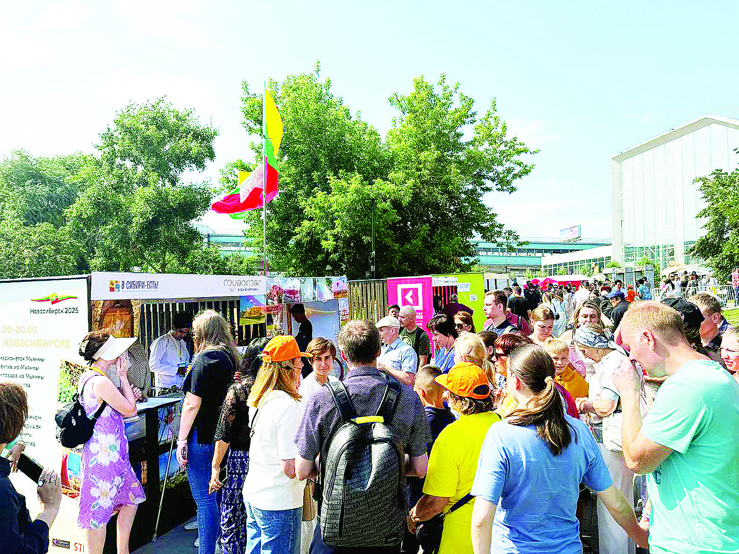 Russians show keen interest in Myanmar at food and tourism fair