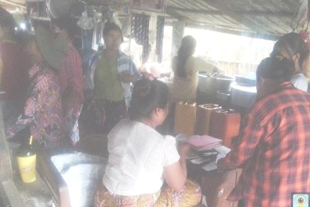 ကျောက်ဆည်မြို့နယ်၊ လေးဆယ်ကုန်းကျေးရွာ၌ ဈေးနှုန်းချိုသာစွာဖြင့် စားအုန်းဆီ(၁၁၀)ပိဿာ ရောင်းချပေး
