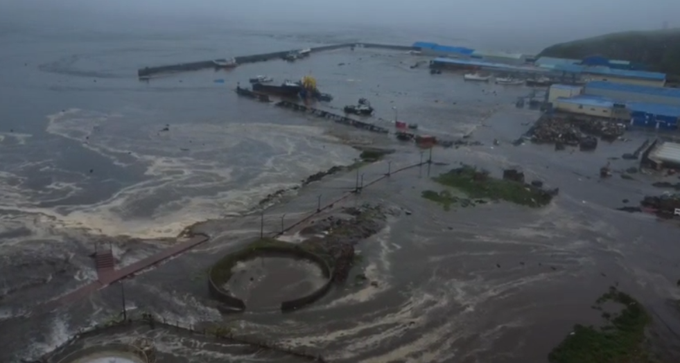 ရုရှားနိုင်ငံ၊ Kuril ကျွန်းများနှင့် Kamchatka တွင် ပြင်းအား ၈.၇ အထိ စံချိန်တင် ငလျင်တစ်ခု လှုပ်ခတ်ခဲ့ပြီး ၁၉၅၂ နောက်ပိုင်း အပြင်းထန် ဆုံးဖြစ်