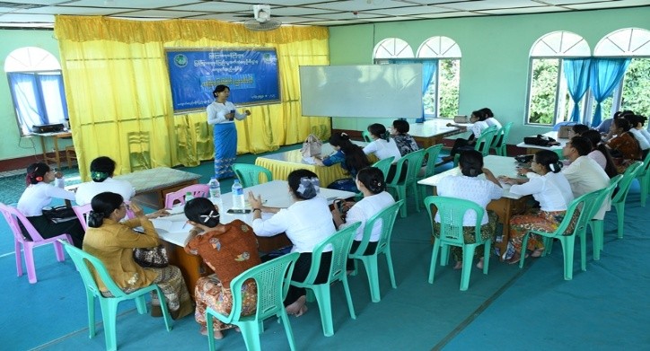 ကျောက်ဆည်ခရိုင်လူထုအခြေပြုဗဟိုဌာနတွင် အခြေခံစာကြည့်တိုက်ပညာ သင်တန်းဖွင့်လှစ်