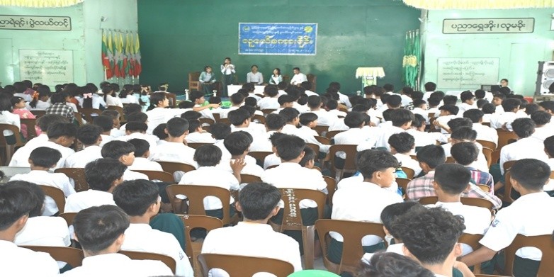 ကျောက်ဆည်မြို့၌ ကျောင်းစာကြည့်တိုက်များ ဖွံ့ဖြိုးတိုးတက်ရေး လူငယ်စကားဝိုင်းကျင်းပ 