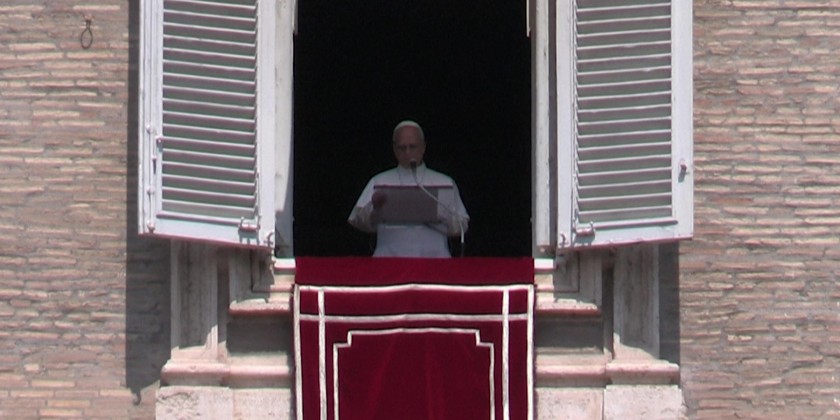 Pope Leo XIV calls for an 'end to all wars' during Angelus prayer