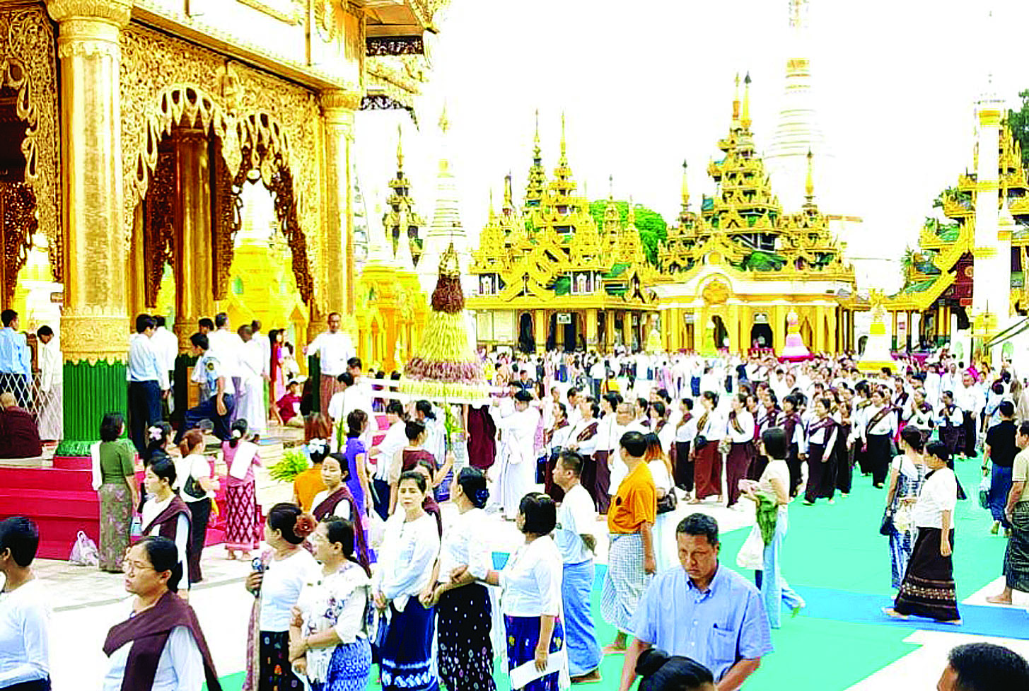 ရွှေတိဂုံစေတီတော်မြတ်ကြီး၌ ဝါခေါင်လပြည့် မေတ္တာအခါတော်နေ့အခမ်းအနားများ ကျင်းပ