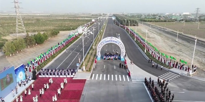 Turkmenistan opens new transport routes