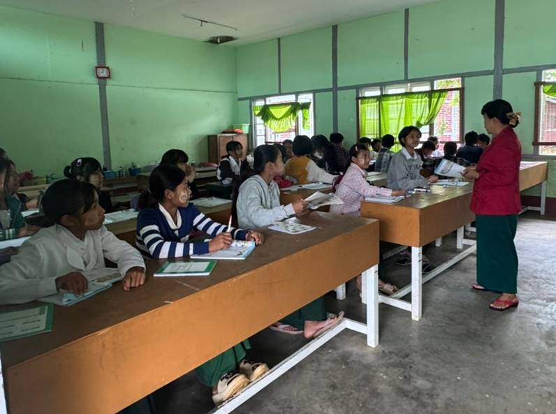 နောင်ချိုမြို့နယ်အတွင်းရှိ အခြေခံပညာကျောင်းများ၌ ကျောင်းသား၊ ကျောင်းသူများ အေးချမ်းပျော်ရွှင်စွာ ပညာသင်ကြားလျက်ရှိ