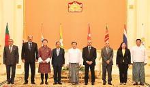 ဘင်းမ်စတက်အဖွဲ့အတွင်းက မြန်မာနိုင်ငံ