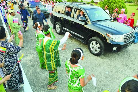 မသွေသောသစ္စာနှင့် မပြယ်သောမေတ္တာ