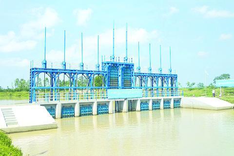 တောင်သူများ၏ အလင်းတံခါးများ