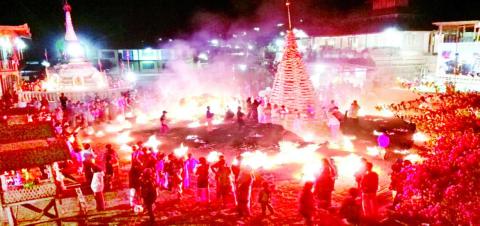 ပေါက်လဲပွင့်တုံ၊ ဆူးပန်းငုံ၊ မီးပုံယာဂုပွဲ