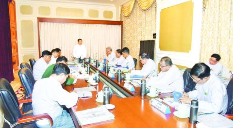 စိုက်ပျိုးမွေးမြူရေးလုပ်ငန်းများနှင့် ကုန်ထုတ်လုပ်ငန်းများ တိုးတက်ခြင်းဖြင့် တစ်ဦးချင်းဝင်ငွေများ တိုးတက်လာပြီး နိုင်ငံ့စီးပွား တိုးတက်ပြောင်းလဲလာမည်