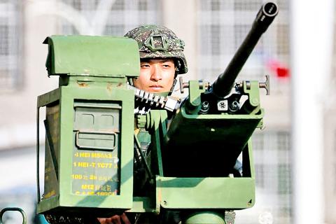 အမေရိကန်က မီးနှင့်ကစားနေသည်ဟု တရုတ်ပြော