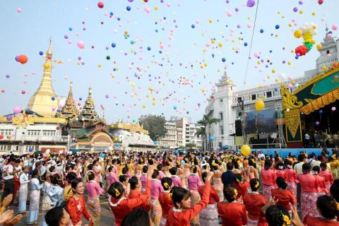 သင်္ကြန်ပွဲတော်ကို UNESCO ၏  ဒြပ်မဲ့ယဉ်ကျေးမှု အမွေအနှစ်စာရင်းတွင် အတည်ပြုသတ်မှတ်