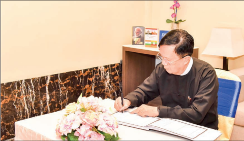 On behalf of SAC Chairman, SAC Secretary signs condolence book on demise of former Indian PM