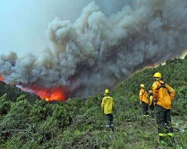 အာဂျင်တီးနားနိုင်ငံ ပါတာဂိုနီးယားနယ်မြေတွင် လောင်ကျွမ်းနေသည့်တောမီးက အရှေ့မြောက်ဘက်ပိုင်းသို့ ကူးစက်လောင်ကျွမ်းမှုဖြစ်ပွား