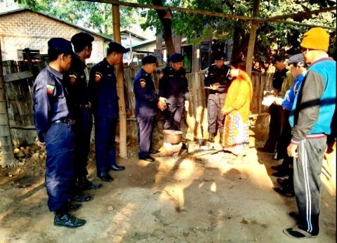 တံတားဦးမြို့နယ် မီးသတ်ဦးစီးဌာနမှ ၂၀၂၄-၂၀၂၅ ပညာသင်နှစ် တက္ကသိုလ်ဝင်တန်း စာမေးပွဲဖြေဆိုနေစဉ်အတွင်း စာစစ်ဌာနအနီးရှိ နေအိမ်များအား မီးဘေးလုံခြုံရေးလုပ်ငန်းကွင်းဆင်းစစ်ဆေး