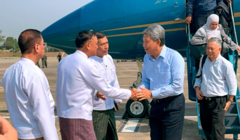 ငလျင်လှုပ်ခတ်ပြီးနောက် လူသားချင်းစာနာထောက်ထားမှုဆိုင်ရာလုပ်ငန်းများ အဆင်ပြေချောမွေ့စေရန်အတွက် အပစ်အခတ်ရပ်စဲရေးကို သက်တမ်းတိုးရန် အာဆီယံက မြန်မာအစိုးရကို တိုက်တွန်း